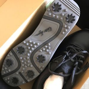 Walter Hagen black Golf Shoes, 12. Brand new.